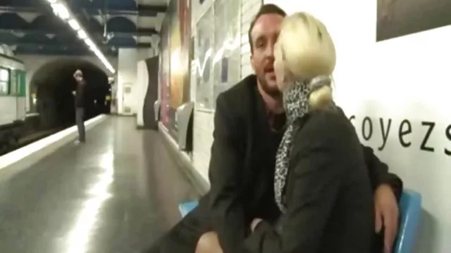 Porno kaydı Sevimli konulu seks filmi indir lezbiyen ve Nela yalamak adiler