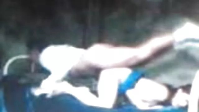 Porno kaydı Slutty kolej kız Rod porno sahneleri sıkı delik onu alır seks filmi bedava indir