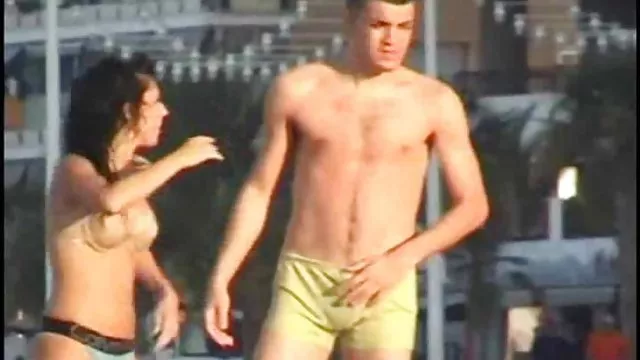 Porno kaydı FIC işi - konulu sex filmi indir